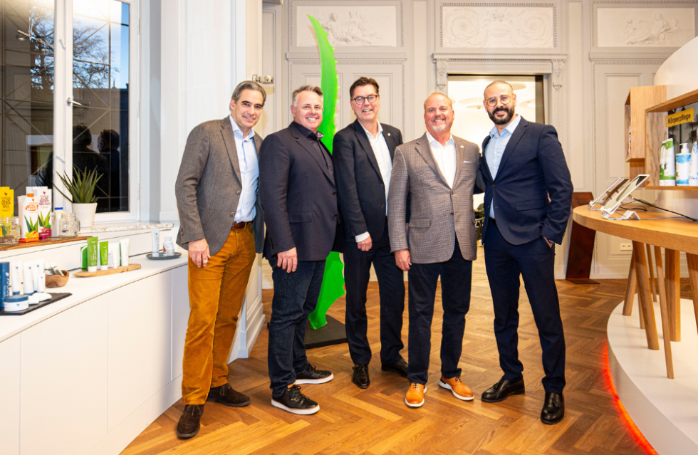 Forever Living Products: Gregg Maughan (CEO) und Aidan O’Hare (President) zu Besuch im DACH-Headquarter 